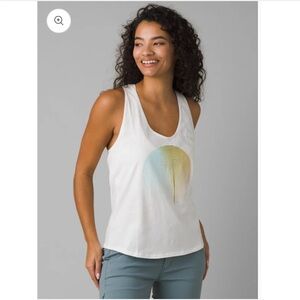NEW PrAna Organic Cotton Relaxed Graphic Racerback Tank Top Lightweight Jersey